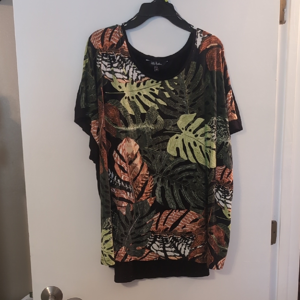 Ulla Popken Tropical Blouse, Banded Short Sleeve, Leaves W/Solid Black Back